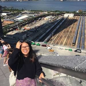 Meet your Posher, Abi